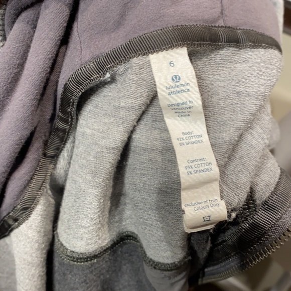 LULULEMON hoodie - Picture 16 of 16